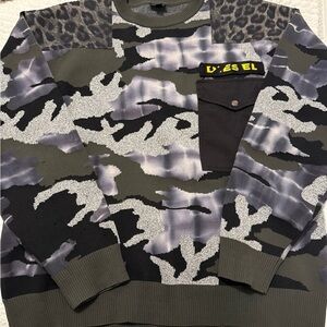 DIESEL Men's Camouflage crewneck Sweater - Green and Black